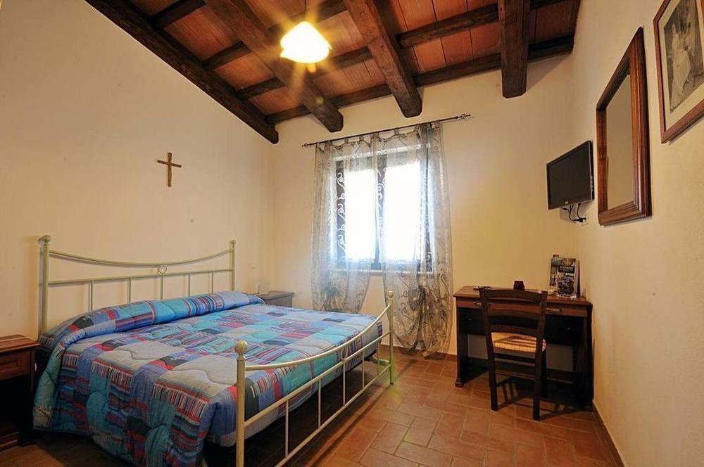 Agriturismo Casale Contessa Montebuono  Bagian luar foto